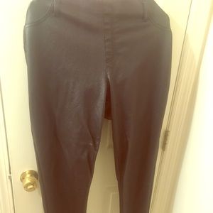 Black faux leather leggings